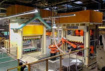 YH96系列內(nèi)飾件液壓機及生產(chǎn)線